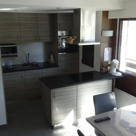 Le Tavaillon Apartment *